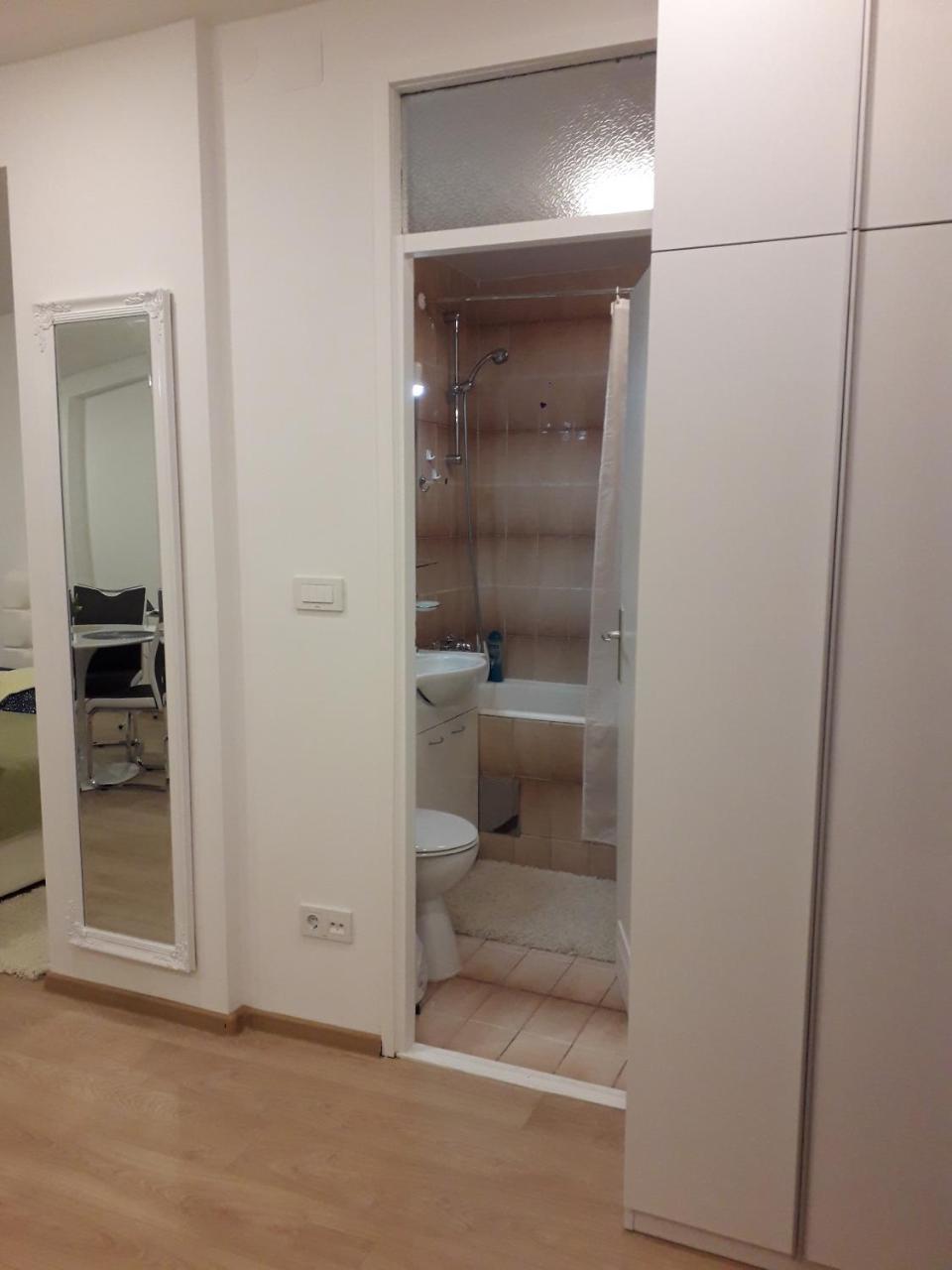 Apartman Mmvg Studio Zagreb Airport Velika Gorica Exterior foto